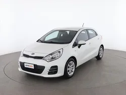 Bianco Usata 2015 Kia Rio Active Tre volumi | 7899 € (Buon prezzo)
