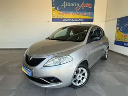 Argento Usata 2016 Lancia Ypsilon Gold Due volumi | 8490 € (Buon prezzo)