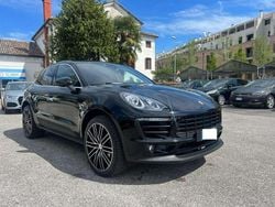 Nero Usata 2017 Porsche Macan SUV | 39.000 € (Buon prezzo)