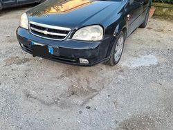 Nero Usata 2008 Chevrolet Nubira Station wagon | 600 €
