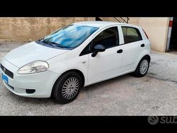 Bianco Usata 2009 Fiat Punto Due volumi | 2950 €