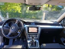 Grigio Usata 2017 VW Passat Comfortline Tre volumi | 16.000 € (Buon prezzo)