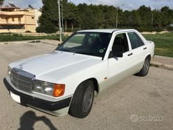 Bianco Usata 1990 Mercedes 190 Tre volumi | 10.500 €