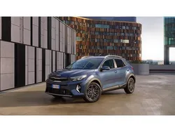 Nessuno Nuova 2025 Kia Stonic Edition 7 SUV | 19.650 € (Buon prezzo)