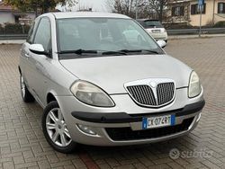 Grigio Usata 2005 Lancia Ypsilon Due volumi | 1400 €