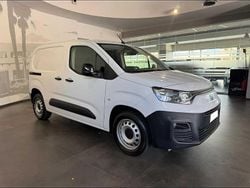 Bianco Usata 2023 Fiat Doblò Monovolume | 18.800 € (Buon prezzo)