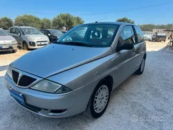 Grigio Usata 2001 Lancia Ypsilon Due volumi | 950 € (Ottimo prezzo)