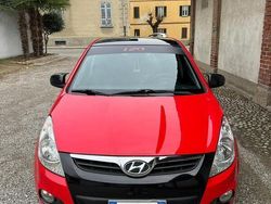 Rosso Usata 2011 Hyundai i20 Due volumi | 4500 € (Cara)
