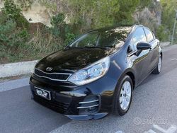 Nero Usata 2016 Kia Rio Tre volumi | 8590 € (Cara)