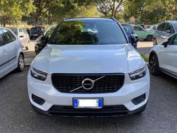 Argento Usata 2019 Volvo XC40 R-Design SUV | 26.000 € (Cara)