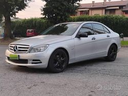 Grigio Usata 2011 Mercedes C200 Avantgarde Tre volumi | 5890 € (Buon prezzo)