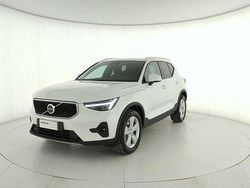 Bianco Usata 2025 Volvo XC40 Core SUV | 33.900 € (Buon prezzo)
