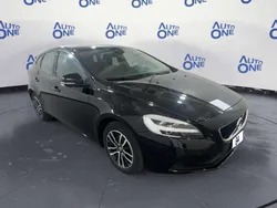 Nero Usata 2019 Volvo V40 Business Edition Station wagon | 12.490 € (Super prezzo)