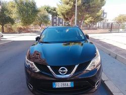 Nero Usata 2016 Nissan Qashqai N-Connecta SUV | 11.950 € (Buon prezzo)