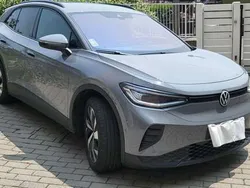 Grigio Usata 2024 VW ID.4 Pro SUV | 45.000 €