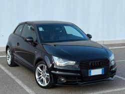 Nero Usata 2013 Audi A1 Ambition Tre volumi | 7900 € (Buon prezzo)