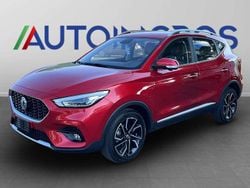 Rosso Usata 2023 MG ZS Luxury Tre volumi | 12.690 € (Ottimo prezzo)