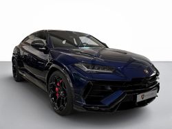 Blu astraeus Usata 2023 Lamborghini Urus SUV | 309.000 € (Molto cara)