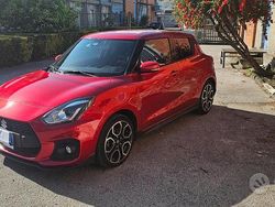 Rosso Usata 2021 Suzuki Swift Due volumi | 13.800 € (Super prezzo)