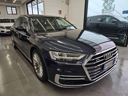 Blu Usata 2019 Audi A8 Ambiente Tre volumi | 34.900 € (Buon prezzo)