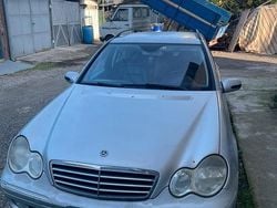 Argento Usata 2005 Mercedes C220 Tre volumi | 2200 € (Buon prezzo)