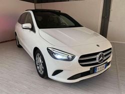 Bianco Usata 2019 Mercedes B180 Premium Monovolume | 19.990 € (Buon prezzo)
