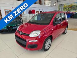Rosso Nuova 2025 Fiat Grande Panda Due volumi | 14.490 € (Buon prezzo)
