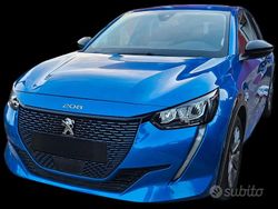 Blu/azzurro Usata 2023 Peugeot e-208 Active Due volumi | 17.500 € (Buon prezzo)