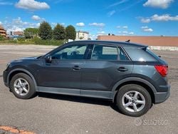 Grigio Usata 2024 Audi Q2 Business SUV | 27.500 € (Buon prezzo)