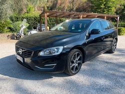 Nero Usata 2016 Volvo V60 Kinetic Station wagon | 5600 € (Ottimo prezzo)