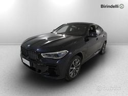 Carbonschwarz metallizzato Usata 2022 BMW X6 M Sport SUV | 62.900 € (Buon prezzo)