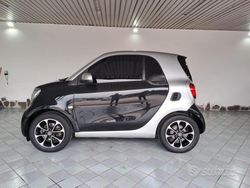 Bianco Usata 2016 Smart ForTwo Coupé Passion Due volumi | 10.500 € (Buon prezzo)