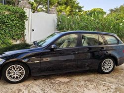 Nero Usata 2006 BMW 320 Station wagon | 2500 € (Buon prezzo)