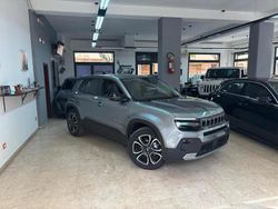 Grigio Nuova 2025 Jeep Avenger Summit SUV | 23.990 € (Buon prezzo)