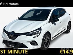 Bianco Usata 2023 Renault Clio V Techno Tre volumi | 14.900 € (Buon prezzo)