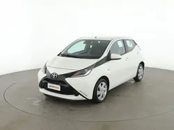 Bianco Usata 2017 Toyota Aygo Cool Due volumi | 8999 € (Buon prezzo)