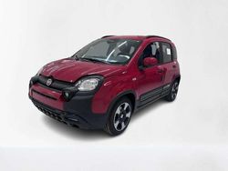 Rosso Nuova 2025 Fiat Panda Cross Cross Due volumi | 17.900 € (Cara)