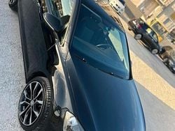 Nero Usata 2014 VW Golf Comfortline Tre volumi | 8799 € (Buon prezzo)