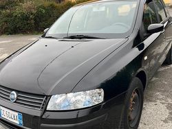 Nero Usata 2003 Fiat Stilo Tre volumi | 1600 € (Cara)