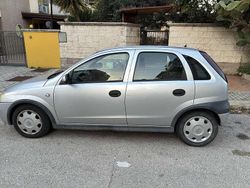 Grigio Usata 2003 Opel Corsa Club Tre volumi | 500 € (Super prezzo)