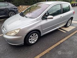 Argento Usata 2002 Peugeot 307 Tre volumi | 3000 € (Cara)