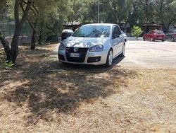 Grigio Usata 2004 VW Golf V Tre volumi | 3500 € (Cara)