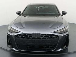 Grigio Nuova 2025 Audi A6 S-Line Tre volumi | 59.990 € (Super prezzo)