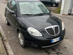 Usata 2009 Lancia Ypsilon Due volumi | 3000 € (Buon prezzo)