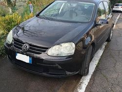 Nero Usata 2006 VW Golf Plus Monovolume | 4900 €