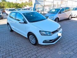 Bianco Usata 2014 VW Polo Tre volumi | 6800 € (Buon prezzo)