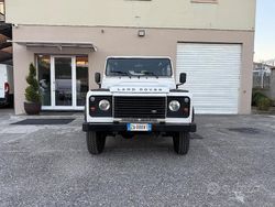 Usata 2008 Land Rover Defender SE SUV | 34.200 €