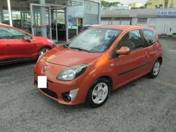 Arancione Usata 2008 Renault Twingo Initiale Due volumi | 3800 € (Buon prezzo)