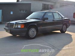 Grigio Usata 1992 Mercedes 190 Tre volumi | 10.000 €