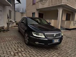Usata 2007 VW Phaeton Tre volumi | 11.000 €